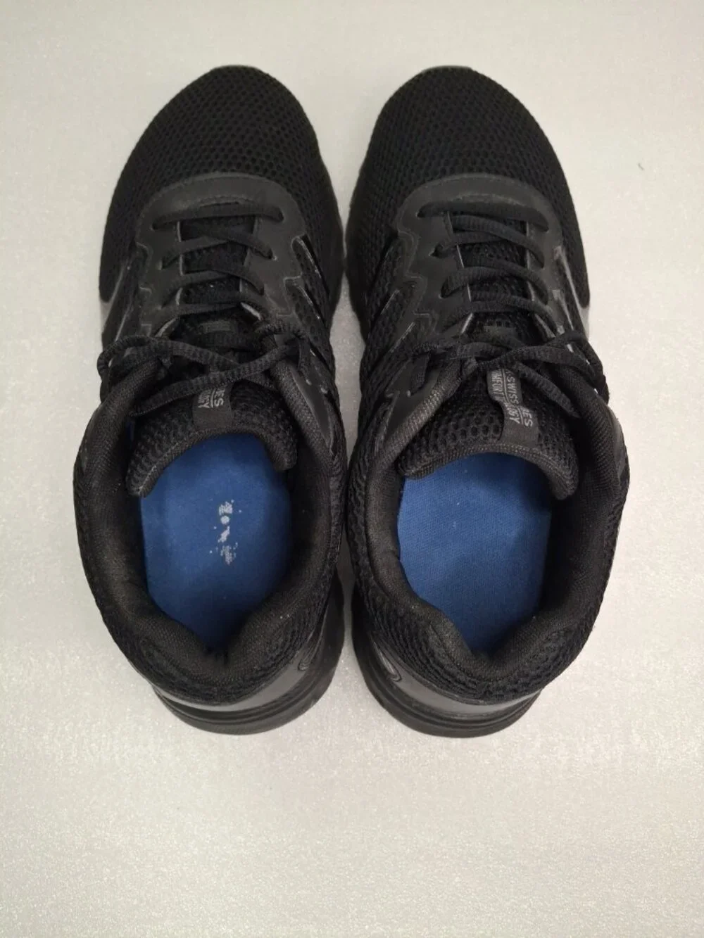 K-Swiss pre owned